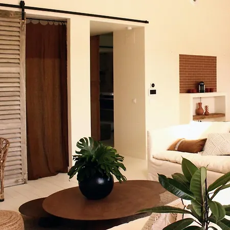 Le 19-21 - Un D'hotel Leucate