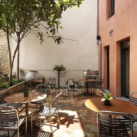 Le 19-21 - Un D'hotel Hotell Leucate