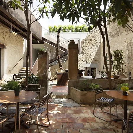 Le 19-21 - Un D'hotel