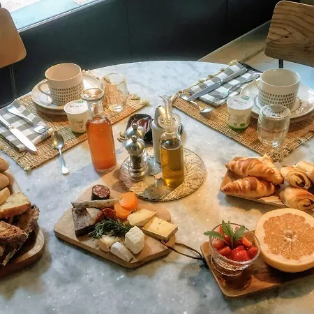 Hotell Le 19-21 - Un D'hotel Leucate