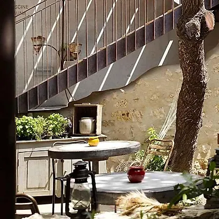 Le 19-21 - Un D'hotel
