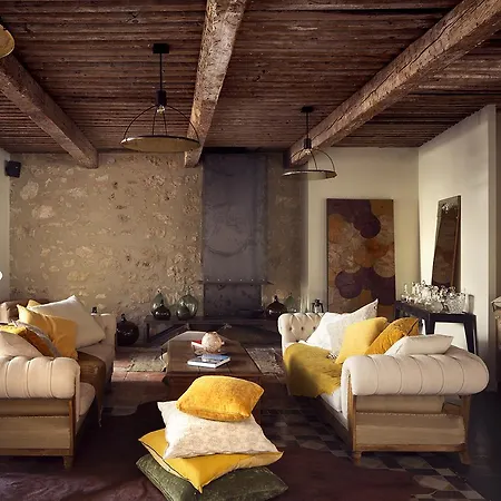 Le 19-21 - Un D'hotel Szálloda
