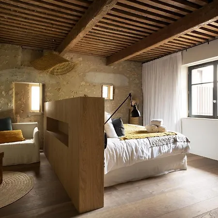 Le 19-21 - Un D'hotel Hotel